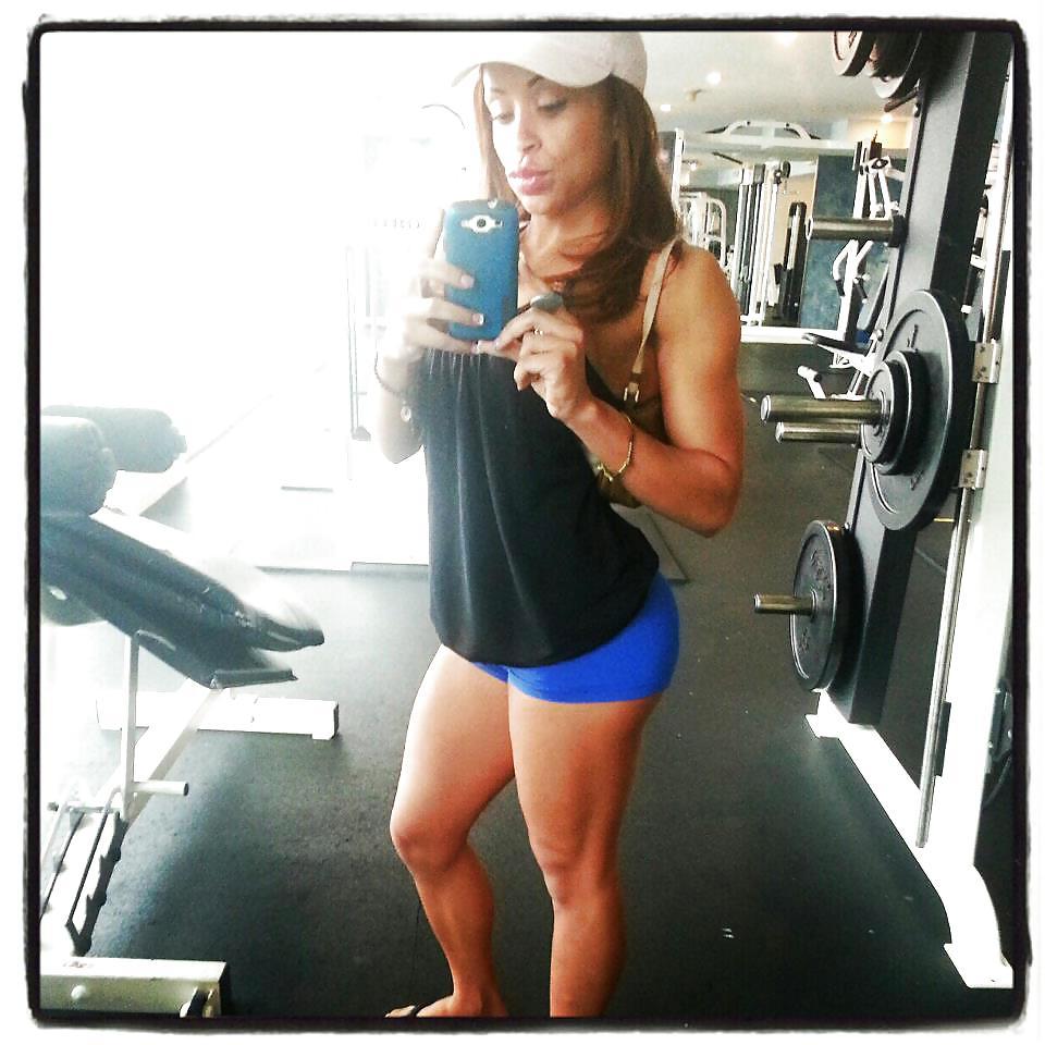 25P Fitness Model Capucine
