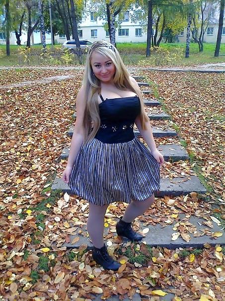 18P Busty Russian Woman 145