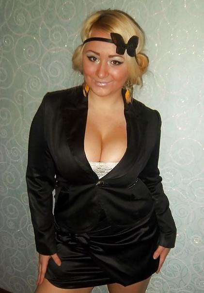 18P Busty Russian Woman 145