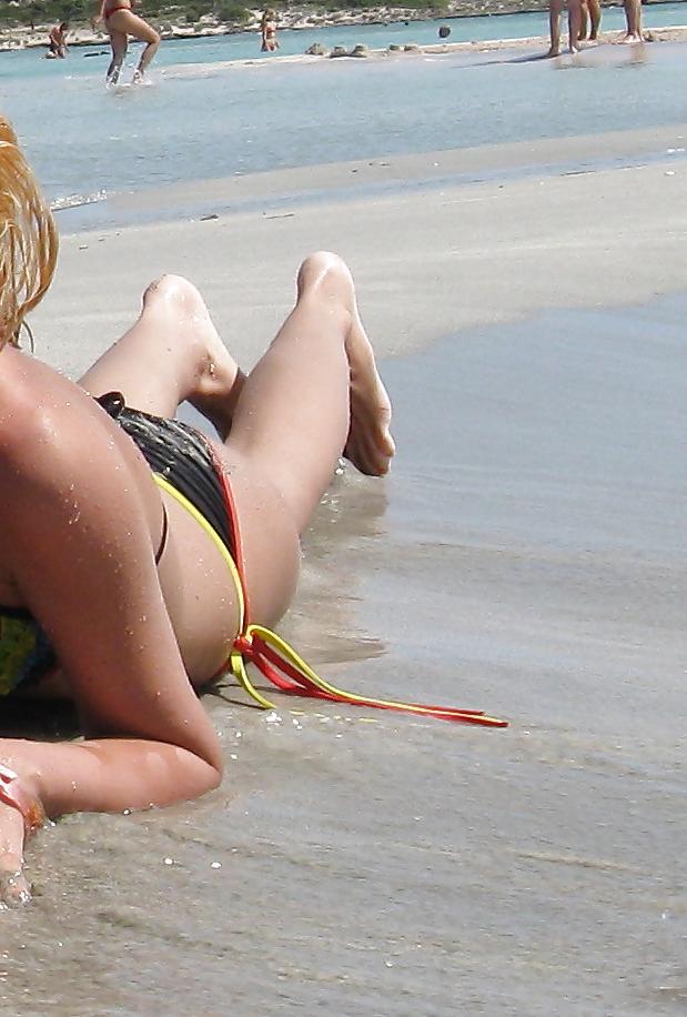 19P My wife and our friends in the beach 1