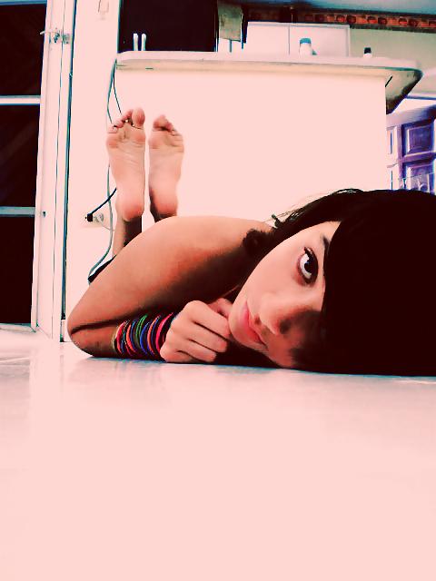 25P Wtf Sexy Teenie Feet reloaded v2.4