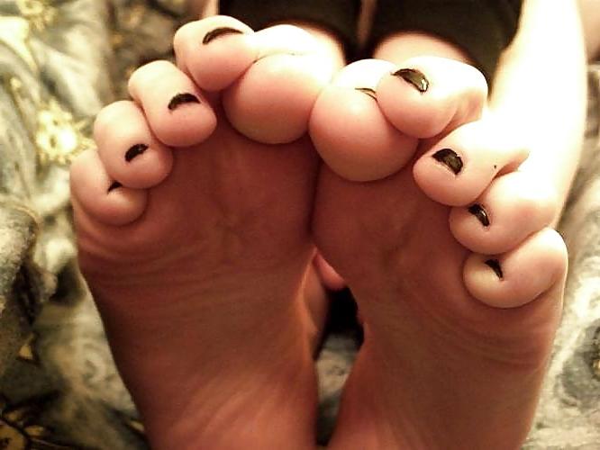 25P Wtf Sexy Teenie Feet reloaded v2.4
