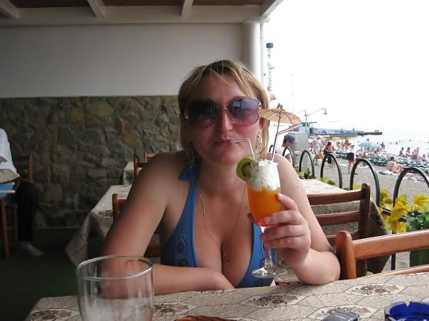 15P Busty Russian Woman 152