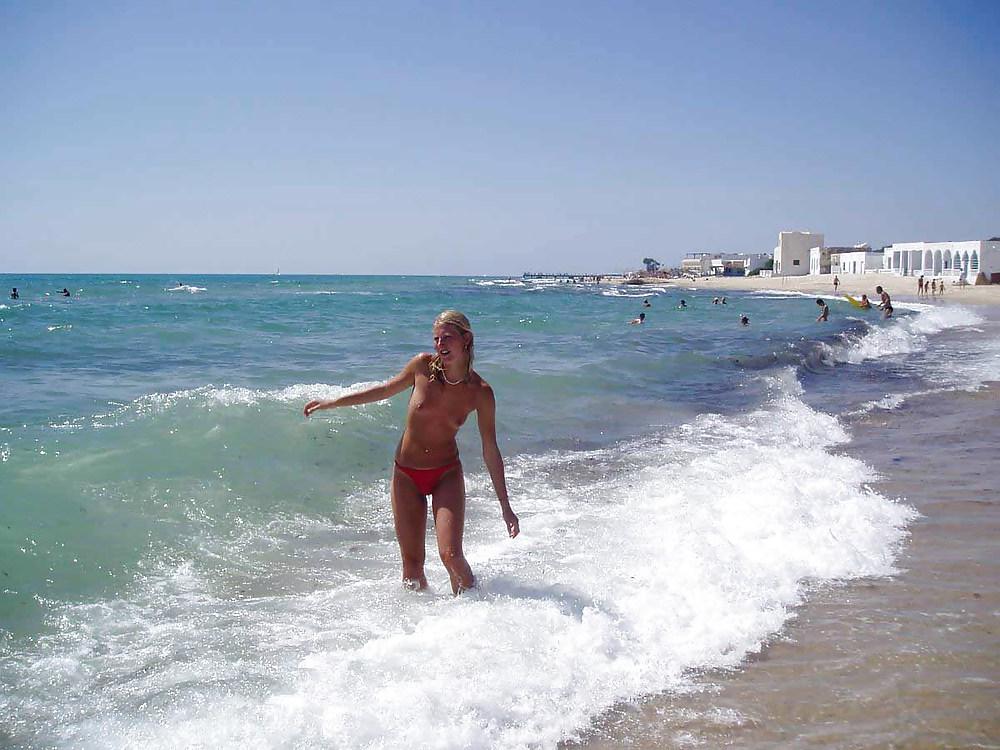 25P The beach 78