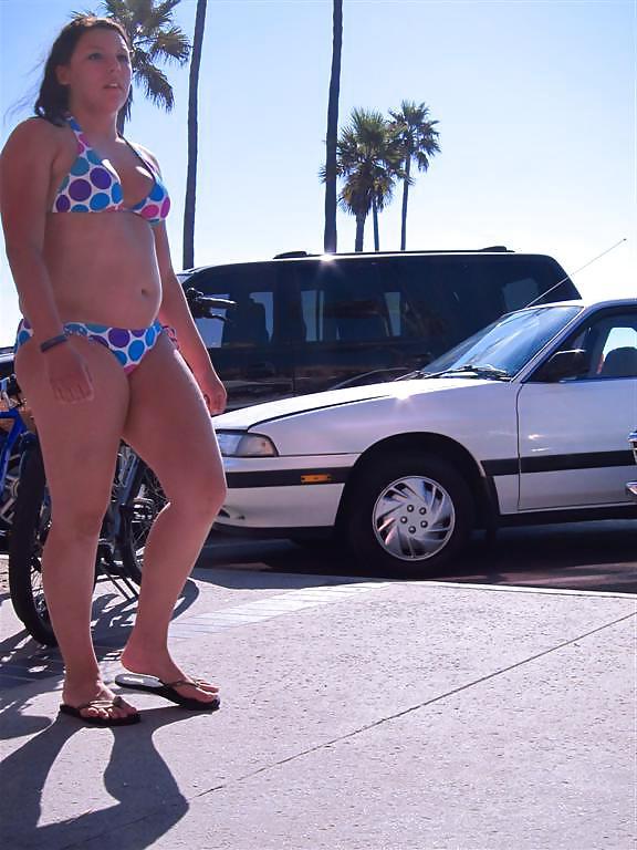 11P Beach Voyeur!