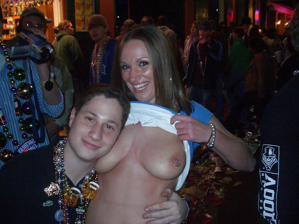 25P From The Moshe Files: Girls Flashing Their Boobs 3