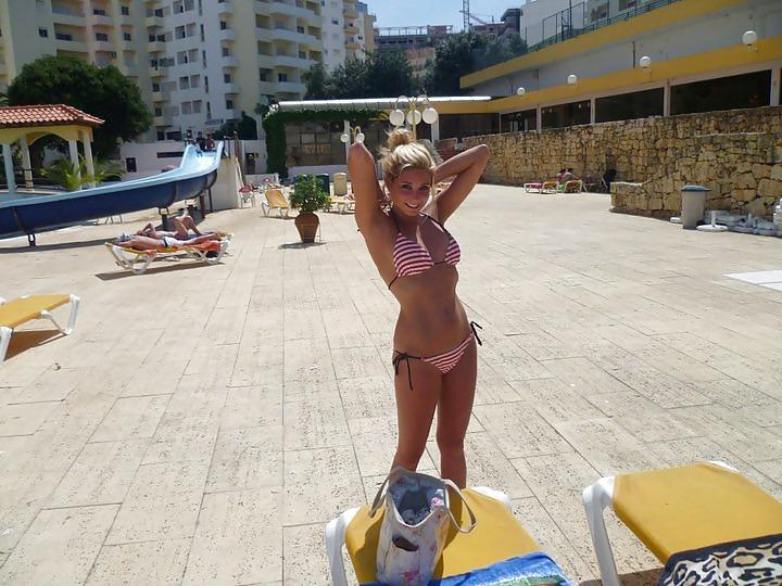 25P Beach bikinis volume 1
