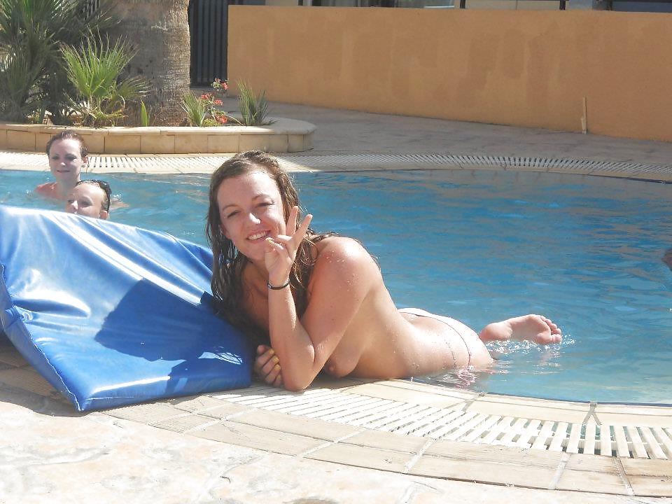 25P Beach bikinis volume 1
