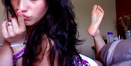 25P Wtf Sexy Teenie Feet reloaded v2.9
