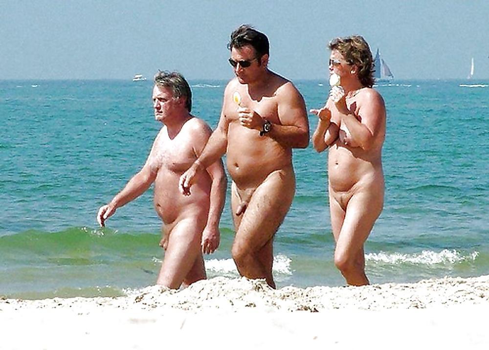 19P Naked beach 4.