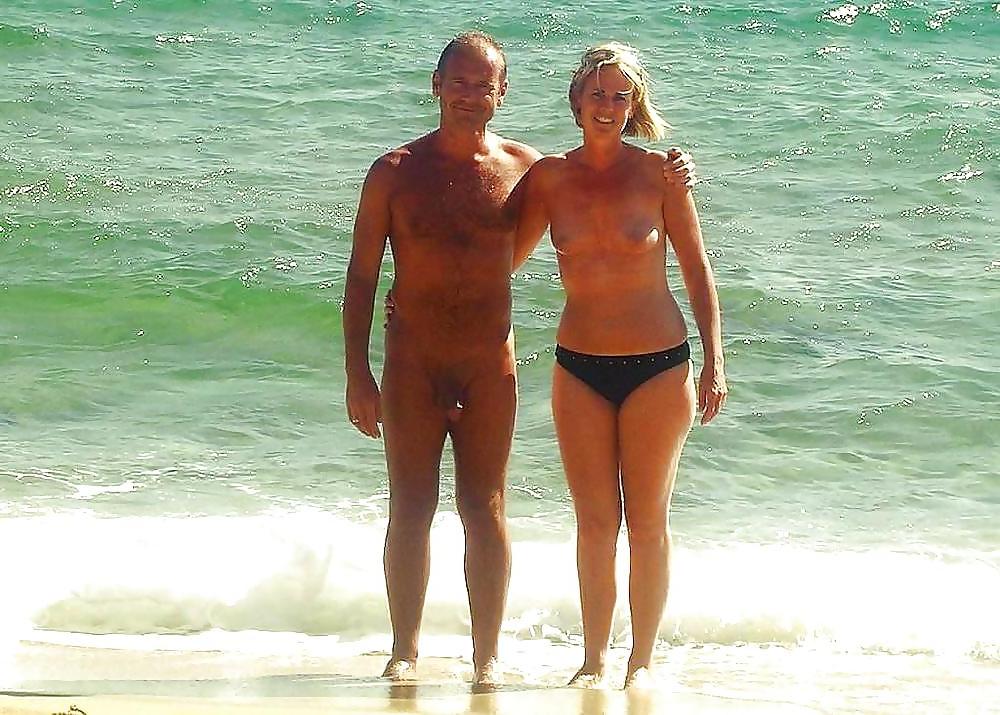 19P Naked beach 4.