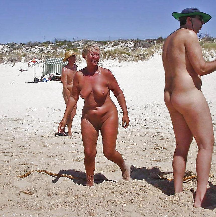19P Naked beach 4.