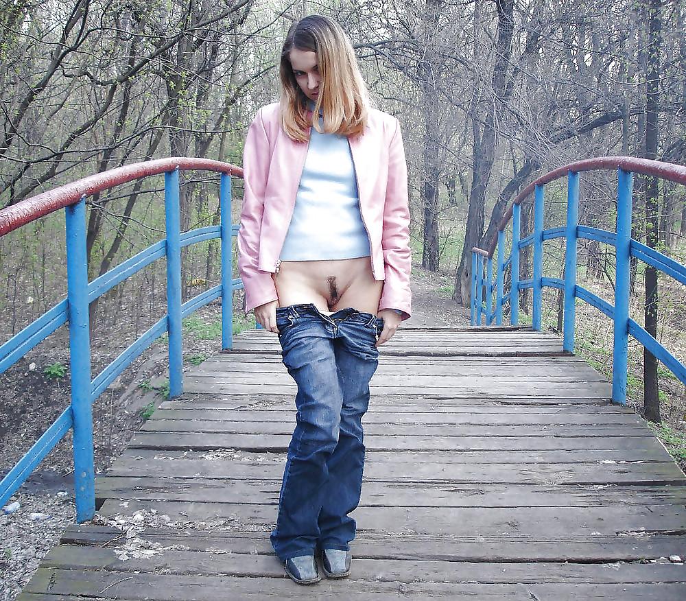 25P Outdoors and Public Pussy (2)