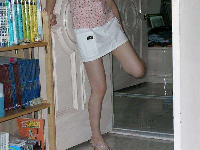 25P Korean college girl at home