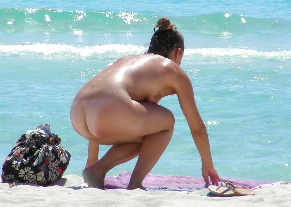25P On the Beach - 30