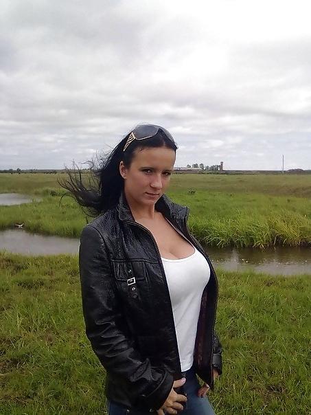 12P Busty Russian Woman 65