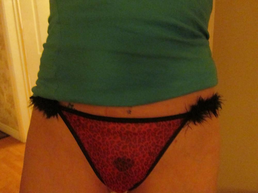 8P Chillybow is horny, do you want some creamed pants? x