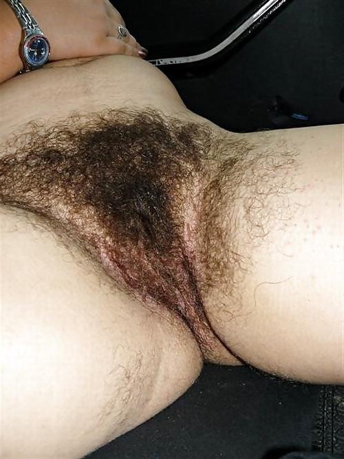 9P Big Bush Pussies