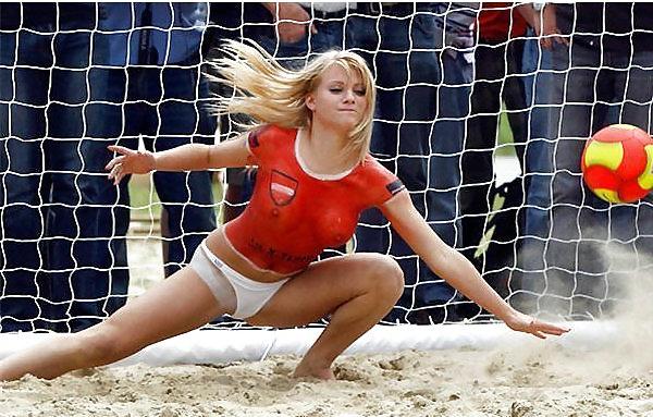 19P babes play beach soccer