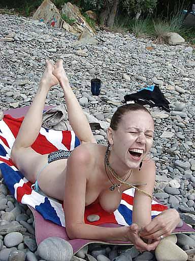 25P The beach 99
