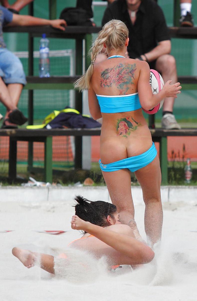 22P Beach rugby 2
