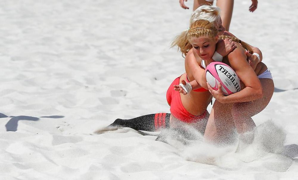 22P Beach rugby 2