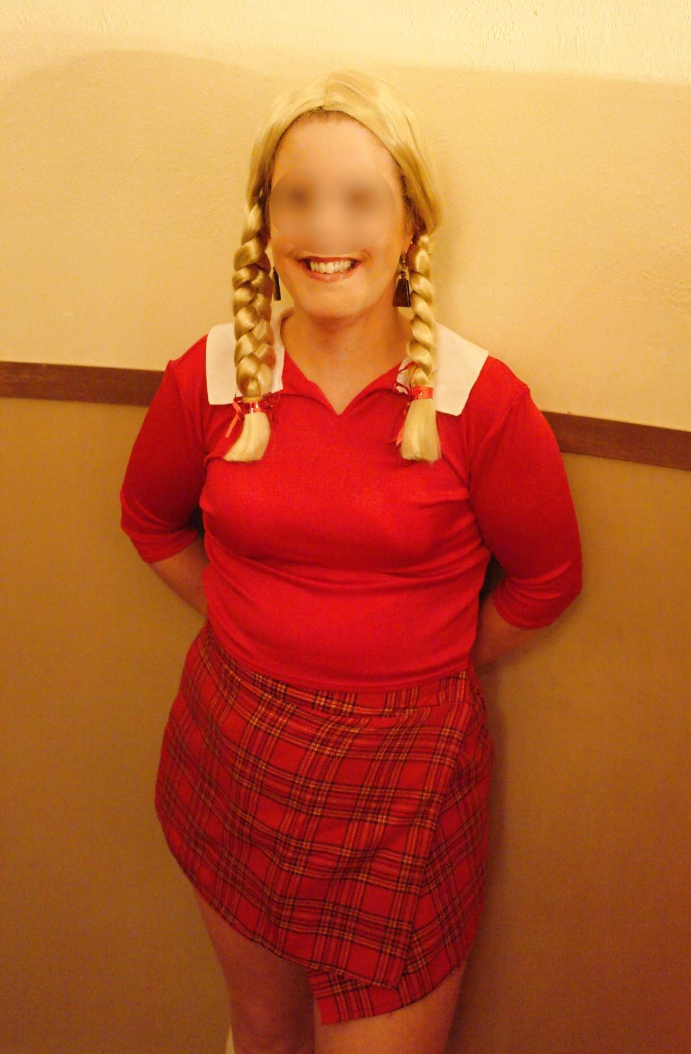 10P Cute blonde college girl