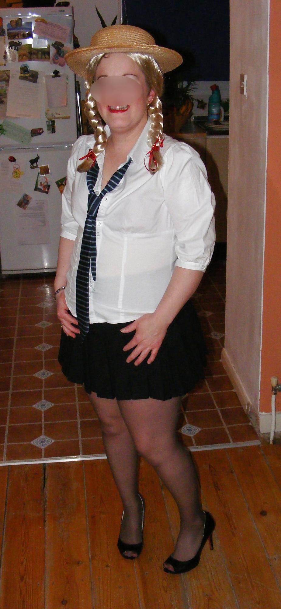 10P Cute blonde college girl