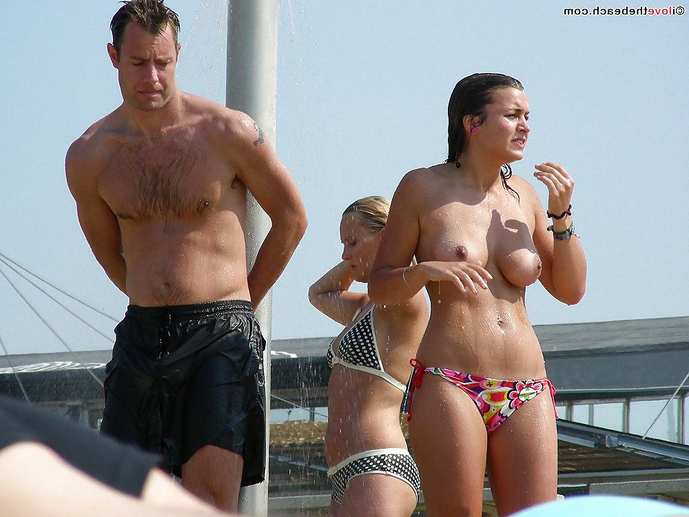 25P Stolen Pics - Beach Girls Part 4