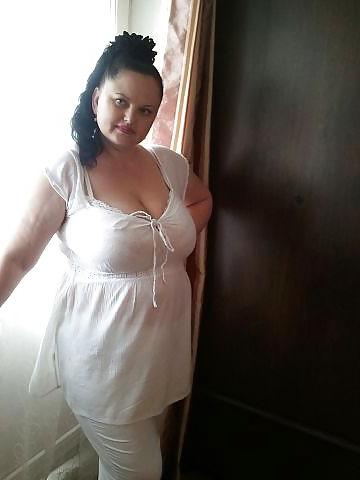 17P Busty Russian Woman 510