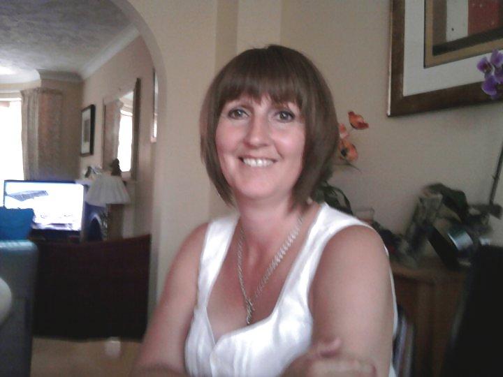 6P Just me mature woman looking for fun with sexy guys