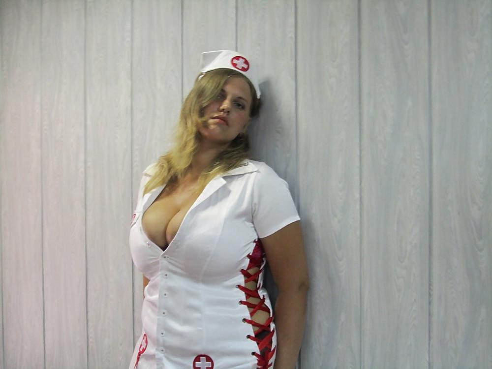 11P Busty Russian Woman 137