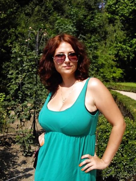 10P Busty Russian Woman 4 