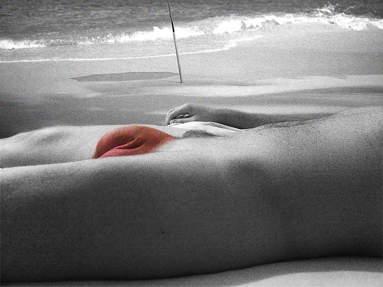 4P Beach nudity