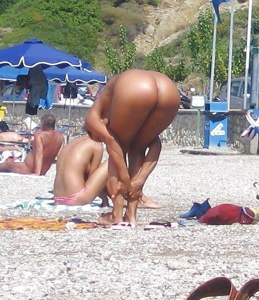 20P Naked beach 5.