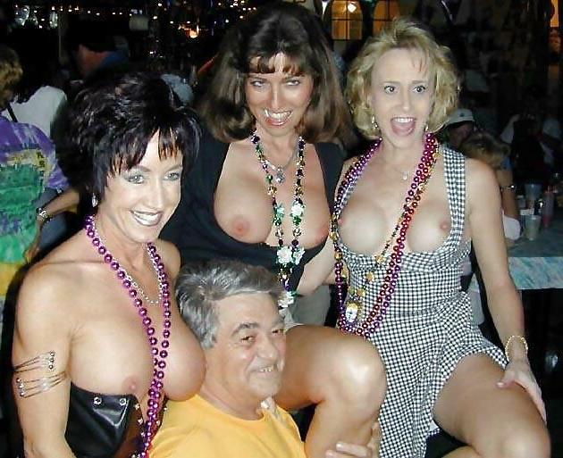 19P Hot Mature Flashers 2