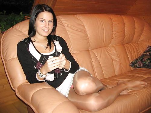 13P Nylons And Pantyhose 16