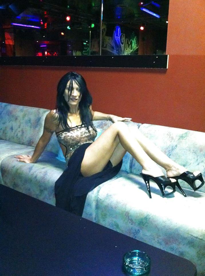 19P Italian milf: laura