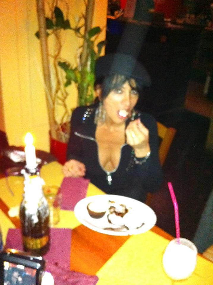 19P Italian milf: laura