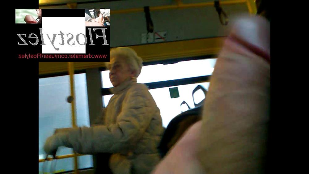 6P New flash and public masturbation