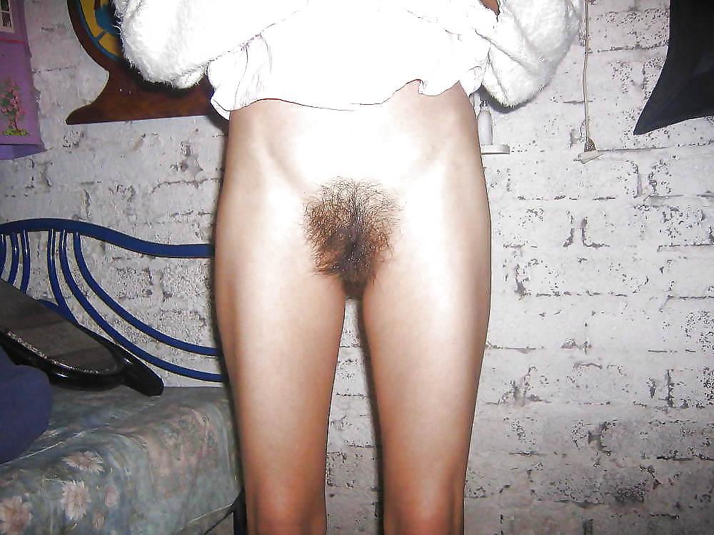 23P Hairy pussy