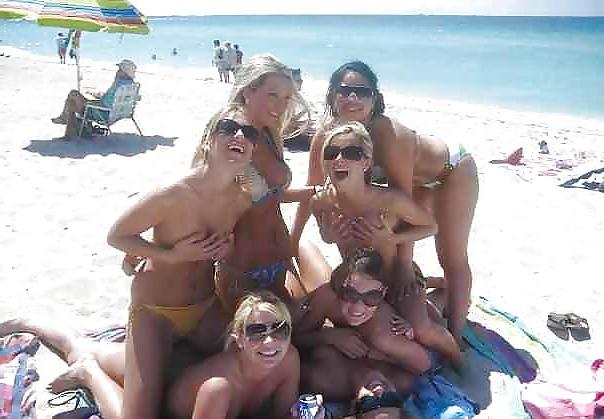15P Beach chicks