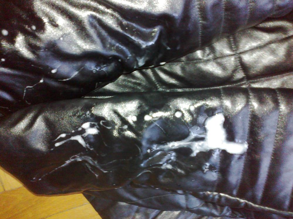 10P Sister's shiny leather down jacket fucked