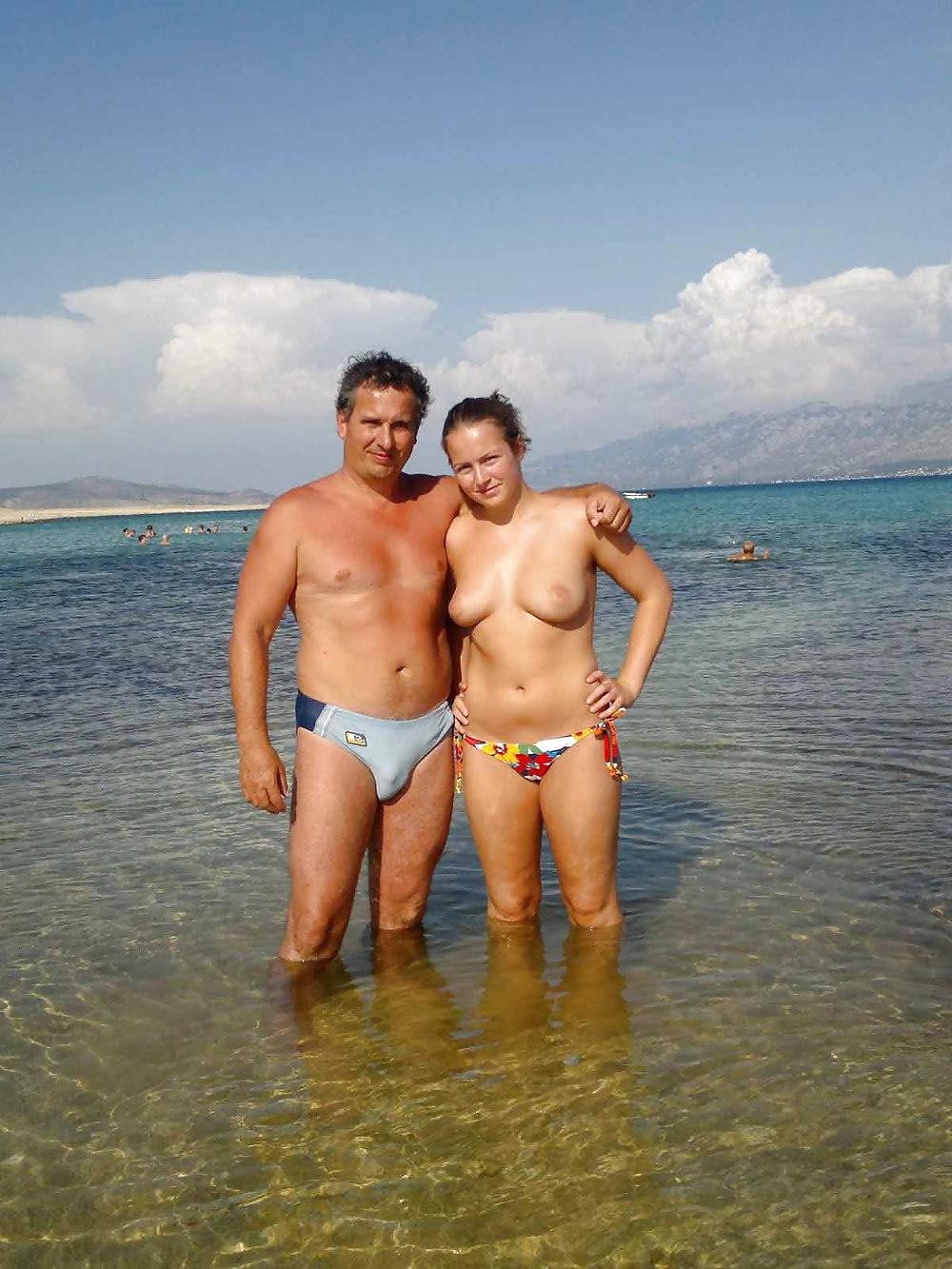 25P The beach 139