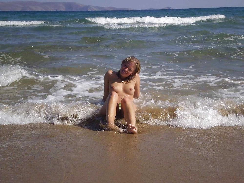 25P The beach 139