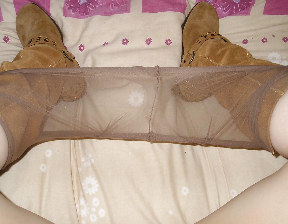 25P Heels and nylons