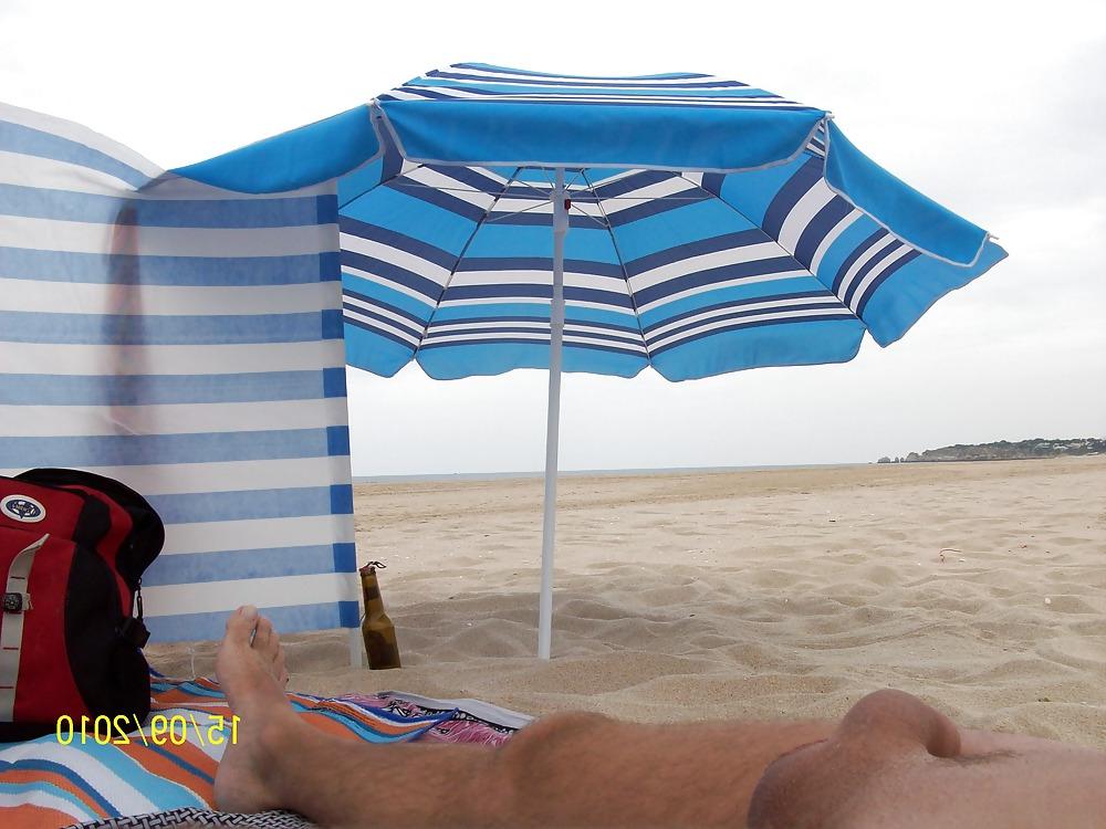 12P Athebeach on the beach