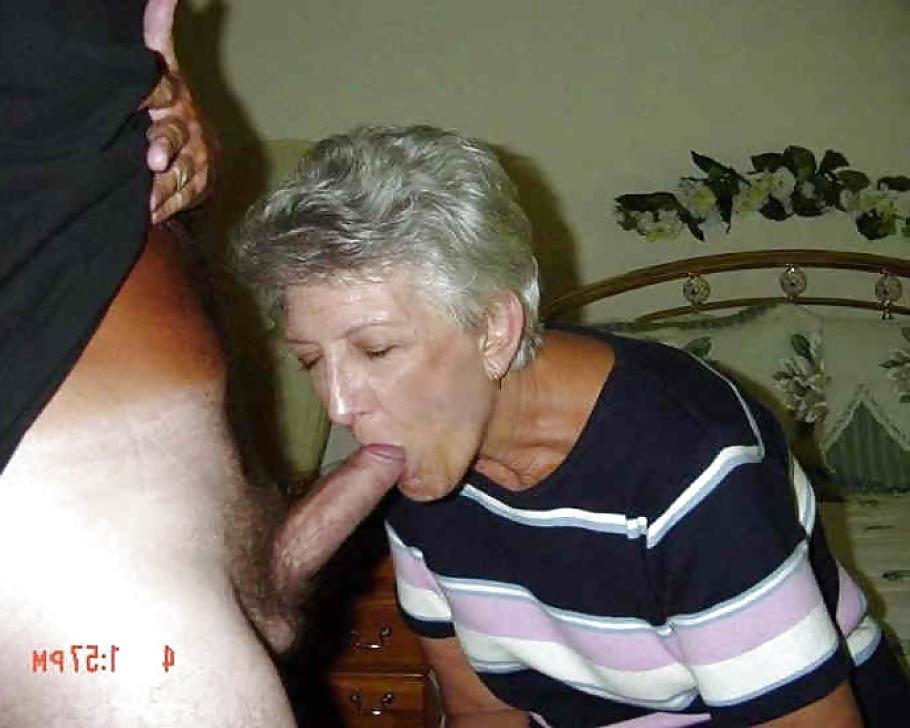 25P OLDER WOMAN LOVE COCK 22