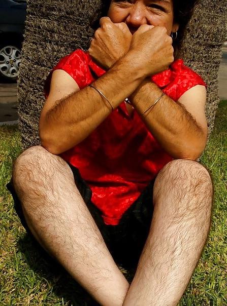 15P Women with hairy legs 2