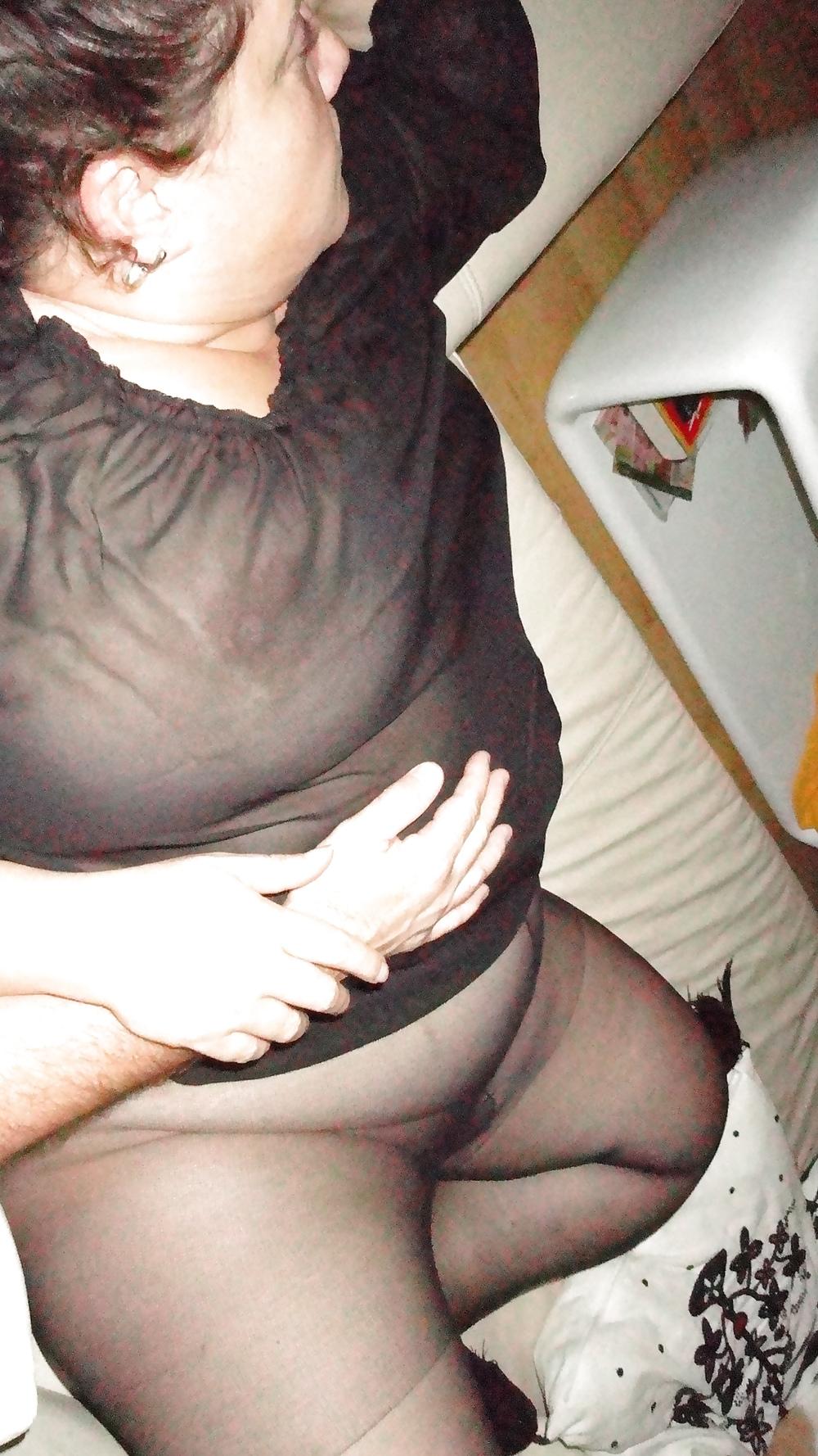 21P Nylons and pantyhosepics from my chubby wife